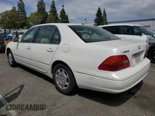 2001 Lexus LS 430 with VIN JTHBN30F210029340, listed as a Copart auction lot 54626625 with 265,641 mi miles and Clean Title. Bid and sale history available at carsss.com. Image 2.
