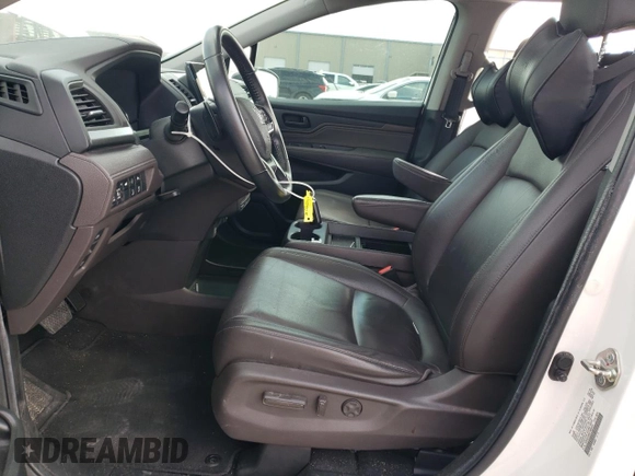 2020 Honda Odyssey Touring z VIN 5FNRL6H8XLB008222, wystawiony jako Copart lot #48782205 z przebiegiem 152 088 mil mil oraz Szkoda całkowita • Salvage title. Historia ofert i sprzedaży dostępna na DreamBid. Obrazek 7.
