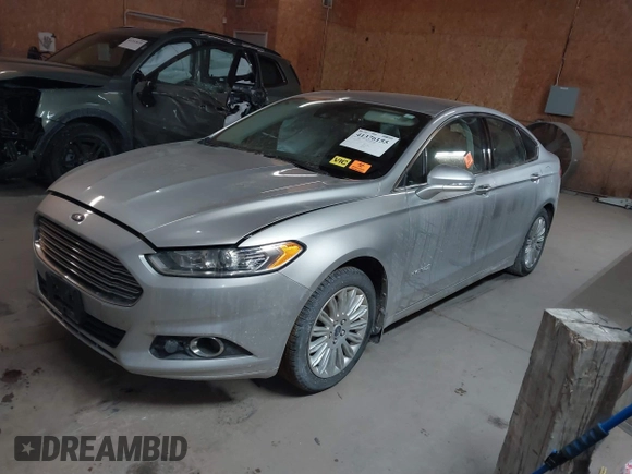 2015 Ford Fusion SE Hybrid with VIN 3FA6P0LU4FR151040, listed as a IAAI auction lot 41376155 with 120,486 mi miles. Bid and sale history available at carsss.com. Image 2.