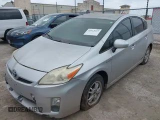 2010 Toyota Prius II with VIN JTDKN3DU9A0208162, listed as a IAAI auction lot 42112697 with 1 mi miles. Bid and sale history available at carsss.com. Image 2.