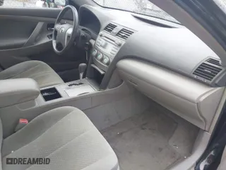 2009 Toyota Camry with VIN 4T1BE46K29U797217, listed as a IAAI auction lot 40045582 with 162,639 mi miles. Bid and sale history available at carsss.com. Image 5.