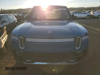 2022 Rivian R1T Launch Edition with VIN 7FCTGAAL5NN001219, listed as a Copart auction lot 86623924 with Not Provided miles and Salvage Title. Bid and sale history available at DreamBid. Image 5.
