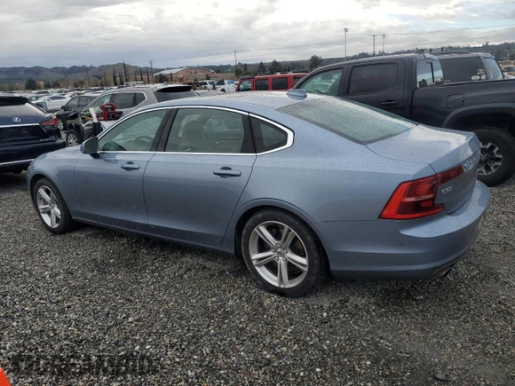 2018 Volvo S90 Momentum with VIN LVY982MK5JP026876, listed as a Copart auction lot 48429775 with 57,325 mi miles and Salvage Title. Bid and sale history available at carsss.com. Image 2.