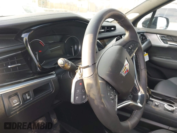 2025 Cadillac XT6 FWD Premium Luxury with VIN 1GYKPCRS6SZ104902, listed as a IAAI auction lot 41565224 with 4,735 mi miles and . Bid and sale history available at DreamBid. Image 11.