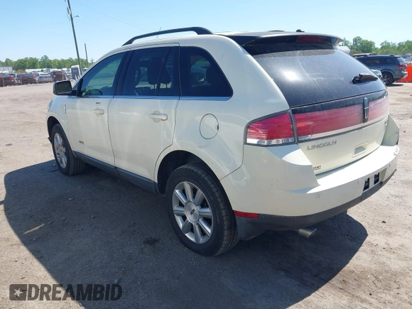 2008 Lincoln MKX with VIN 2LMDU88C48BJ17142, listed as a IAAI auction lot 42144487 with 239,637 mi miles. Bid and sale history available at carsss.com. Image 3.