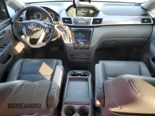 2017 Honda Odyssey Touring с VIN 5FNRL5H94HB003561, выставлен на аукционе Copart как лот 87223524 с пробегом 102 985 миль миль и Списание • Salvage title. История ставок и продаж доступна на DreamBid. Изображение 8.