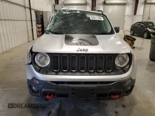 2017 Jeep Renegade Trailhawk with VIN ZACCJBCB2HPF93496, listed as a Copart auction lot 57511145 with 81,163 mi miles and Salvage title. Bid and sale history available at DreamBid. Image 5.
