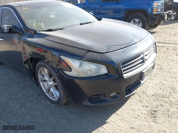 2011 Nissan Maxima 3.5 SV w/Premium Pkg with VIN 1N4AA5AP5BC840454, listed as a IAAI auction lot 41611411 with 268,147 mi miles. Bid and sale history available at carsss.com. Image 6.