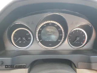 2011 Mercedes-Benz C 300 Sport z VIN WDDGF8BB3BR164454, wystawiony jako Copart lot #53807685 z przebiegiem 194 025 mil mil oraz Szkoda całkowita • Salvage title. Historia ofert i sprzedaży dostępna na DreamBid. Obrazek 9.