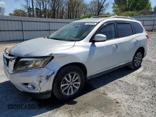 2013 Nissan Pathfinder SL with VIN 5N1AR2MN3DC638030, listed as a Copart auction lot 50682995 with 164,614 mi miles and Salvage Title. Bid and sale history available at carsss.com. Image 1.