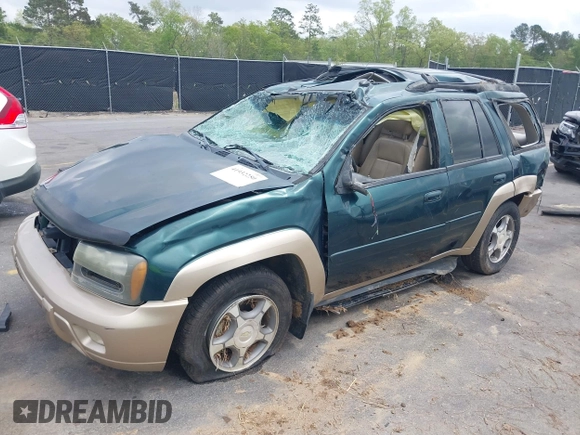 2005 Chevrolet TrailBlazer LT with VIN 1GNDT13S852337434, listed as a IAAI auction lot 41932250 with 209,003 mi miles and . Bid and sale history available at DreamBid. Image 2.