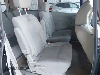 2014 Nissan Quest SV z VIN JN8AE2KP5E9107192, wystawiony jako IAAI lot #42071586 z przebiegiem 158 899 mil mil oraz . Historia ofert i sprzedaży dostępna na DreamBid. Obrazek 8.