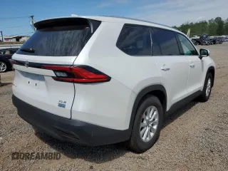 2024 Toyota Highlander Hybrid XLE z VIN 5TDACAB52RS028855, wystawiony jako Copart lot #56108855 z przebiegiem 4630 mil mil oraz Szkoda całkowita • Salvage title. Historia ofert i sprzedaży dostępna na DreamBid. Obrazek 3.