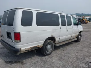 2006 Ford Econoline Passenger XL z VIN 1FBSS31L76DA90525, wystawiony jako IAAI lot #42449803 z przebiegiem Nie podano mil oraz . Historia ofert i sprzedaży dostępna na DreamBid. Obrazek 4.