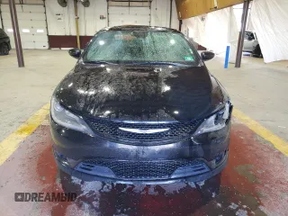 2016 Chrysler 200 S z VIN 1C3CCCBG9GN122468, wystawiony jako Copart lot #54437125 z przebiegiem 115 160 mil mil oraz Szkoda całkowita • Salvage title. Historia ofert i sprzedaży dostępna na DreamBid. Obrazek 5.
