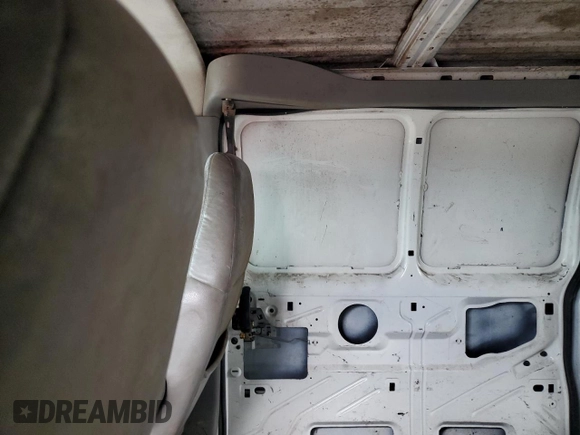2004 Chevrolet Express Cargo with VIN 1GCGG25U841188896, listed as a Copart auction lot 59914195 with 331,537 mi miles and Salvage title. Bid and sale history available at DreamBid. Image 11.