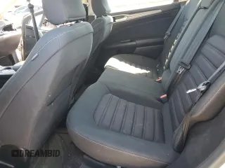 2017 Ford Fusion SE с VIN 3FA6P0H75HR370935, выставлен на аукционе Copart как лот 50082105 с пробегом 209 960 миль миль и Списание • Salvage title. История ставок и продаж доступна на DreamBid. Изображение 10.