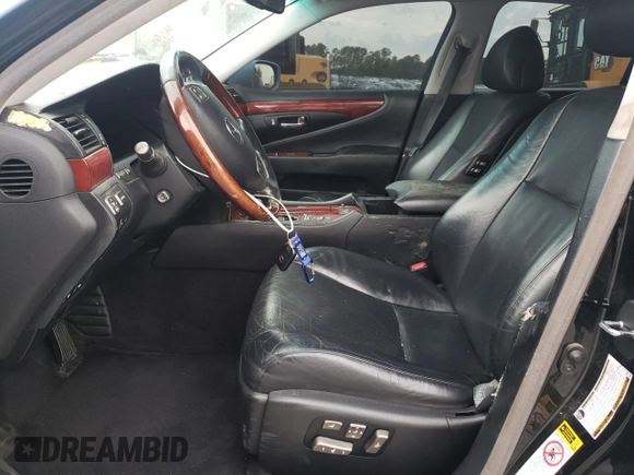 2007 Lexus LS 460 with VIN JTHBL46F675035124, listed as a Copart auction lot 54334835 with 155,919 mi miles and Salvage title. Bid and sale history available at DreamBid. Image 7.