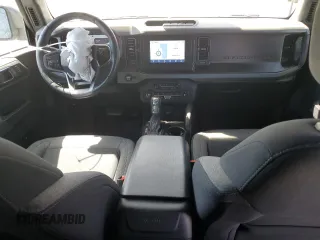 2021 Ford Bronco with VIN 1FMDE5BH0MLA87532, listed as a Copart auction lot 54229225 with 35,741 mi miles and Salvage title. Bid and sale history available at DreamBid. Image 8.