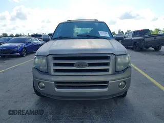 2008 Ford Expedition Limited с VIN 1FMFU19588LA32347, выставлен на аукционе IAAI как лот 42222100 с пробегом 80 134 миль миль и . История ставок и продаж доступна на DreamBid. Изображение 6.