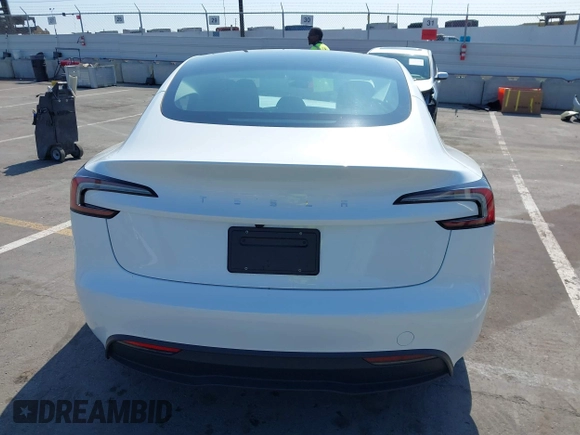 2025 Tesla Model 3 Long Range with VIN 5YJ3E1EA4SF903567, listed as a IAAI auction lot 42453246 with 19,365 mi miles and . Bid and sale history available at DreamBid. Image 17.