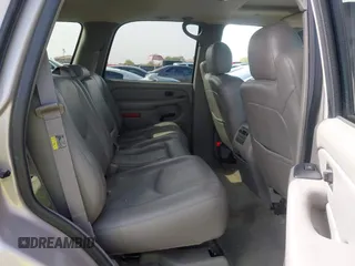 2004 GMC Yukon SLT with VIN 1GKEK13Z54R144181, listed as a IAAI auction lot 41702834 with 146,827 mi miles. Bid and sale history available at carsss.com. Image 8.