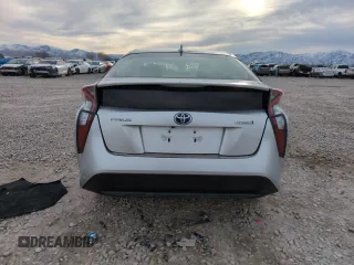 2017 Toyota Prius Two z VIN JTDKBRFUXH3579915, wystawiony jako Copart lot #49312995 z przebiegiem 117 884 mil mil oraz Szkoda całkowita • Salvage title. Historia ofert i sprzedaży dostępna na DreamBid. Obrazek 6.