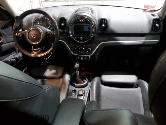 2019 MINI Countryman Cooper S with VIN WMZYT5C56K3J88152, listed as a Copart auction lot 83868844 with 46,229 mi miles and Salvage Title. Bid and sale history available at carsss.com. Image 8.