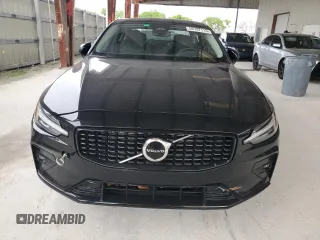 2024 Volvo S60 Core Dark Theme with VIN 7JRL12FK5RG291468, listed as a Copart auction lot 59787115 with 7,388 mi miles and Salvage title. Bid and sale history available at DreamBid. Image 5.