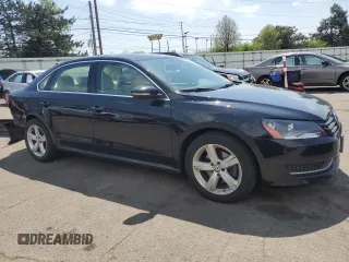 2012 Volkswagen Passat SE with VIN 1VWBP7A35CC027104, listed as a Copart auction lot 53290725 with 97,773 mi miles and Salvage Title. Bid and sale history available at carsss.com. Image 4.