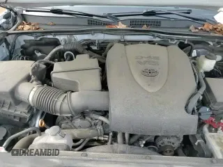 2022 Toyota Tacoma SR5 z VIN 3TMCZ5AN2NM499172, wystawiony jako Copart lot #81667225 z przebiegiem 103 078 mil mil oraz Szkoda całkowita • Salvage title. Historia ofert i sprzedaży dostępna na DreamBid. Obrazek 13.