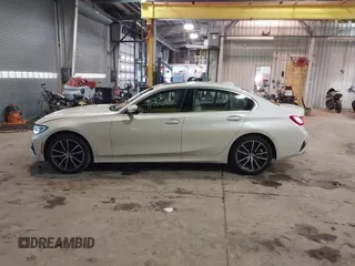 2021 BMW 3 Series 330i xDrive with VIN 3MW5R7J01M8C07735, listed as a IAAI auction lot 41570956 with 70,915 mi miles and . Bid and sale history available at carsss.com. Image 15.