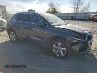 2019 Audi Q3 Premium Plus with VIN WA1BECF37K1082412, listed as a Copart auction lot 77412624 with 33,398 mi miles and Salvage Title. Bid and sale history available at carsss.com. Image 4.