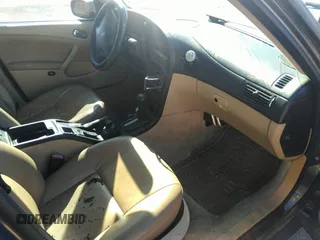 2005 Saab 9-5 Arc with VIN YS3ED49A953506826, listed as a IAAI auction lot 41658824 with 233,824 mi miles. Bid and sale history available at carsss.com. Image 5.