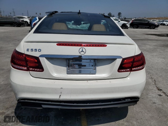 2014 Mercedes-Benz E 550 с VIN WDDKJ7DB4EF240222, выставлен на аукционе Copart как лот 63444535 с пробегом Не указан миль и Списание • Salvage title. История ставок и продаж доступна на DreamBid. Изображение 6.