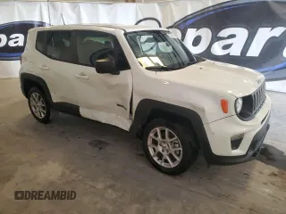 2023 Jeep Renegade Latitude with VIN ZACNJDB15PPP63553, listed as a Copart auction lot 54397375 with 38,923 mi miles and Clean Title. Bid and sale history available at carsss.com. Image 4.