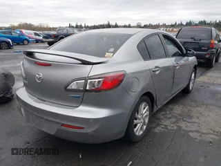 2012 Mazda 3 i Touring with VIN JM1BL1V84C1608638, listed as a IAAI auction lot 41533492 with 132,923 mi miles. Bid and sale history available at carsss.com. Image 4.