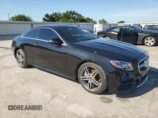 2019 Mercedes-Benz E-Class E 450 with VIN WDD1J6JB0KF086632, listed as a Copart auction lot 57780964 with 93,543 mi miles and Salvage Title. Bid and sale history available at carsss.com. Image 4.