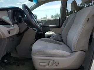 2015 Toyota Sienna LE AAS with VIN 5TDKK3DC5FS579839, listed as a Copart auction lot 54188505 with 189,960 mi miles and Salvage Title. Bid and sale history available at DreamBid. Image 7.