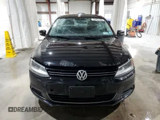2013 Volkswagen Jetta SE с VIN 3VWDP7AJ5DM249908, выставлен на аукционе Copart как лот 53951765 с пробегом 240 040 миль миль и Списание • Salvage title. История ставок и продаж доступна на DreamBid. Изображение 5.