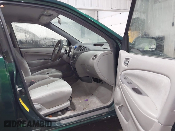 2003 Toyota Prius with VIN JT2BK18U230076977, listed as a IAAI auction lot 41715155 with 245,176 mi miles. Bid and sale history available at carsss.com. Image 5.