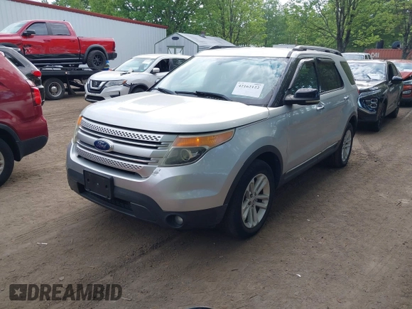 2011 Ford Explorer XLT with VIN 1FMHK7D88BGA71359, listed as a IAAI auction lot 42162122 with 171,530 mi miles and . Bid and sale history available at carsss.com. Image 2.