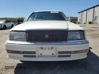 1996 Toyota Crown z VIN JZS1550042389, wystawiony jako Copart lot #68698234 z przebiegiem 117 283 mil mil oraz Szkoda całkowita • Salvage title. Historia ofert i sprzedaży dostępna na DreamBid. Obrazek 5.
