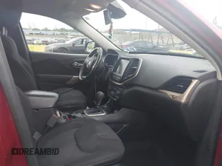 2017 Jeep Cherokee Latitude с VIN 1C4PJMCSXHW568202, выставлен на аукционе IAAI как лот 42686478 с пробегом 25 165 миль миль и . История ставок и продаж доступна на DreamBid. Изображение 5.