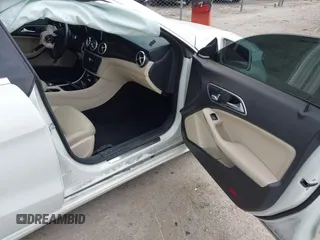 2014 Mercedes-Benz CLA 250 с VIN WDDSJ4EB3EN038278, выставлен на аукционе IAAI как лот 41878720 с пробегом 255 804 миль миль и . История ставок и продаж доступна на DreamBid. Изображение 5.