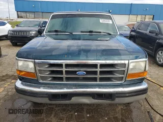1995 Ford F-150 z VIN 1FTEF15Y2SLA71436, wystawiony jako Copart lot #53003285 z przebiegiem Nie podano mil oraz Czysty tytuł • Clean title. Historia ofert i sprzedaży dostępna na DreamBid. Obrazek 5.