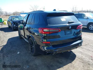 2019 BMW X5 xDrive50i with VIN 5UXJU2C5XKLN66873, listed as a IAAI auction lot 41472246 with 98,571 mi miles. Bid and sale history available at carsss.com. Image 3.
