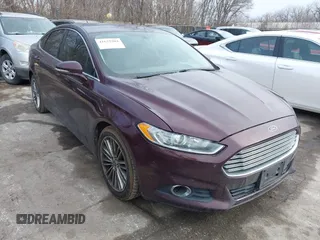 2013 Ford Fusion SE with VIN 3FA6P0H9XDR243190, listed as a IAAI auction lot 41622504 with 237,174 mi miles. Bid and sale history available at carsss.com. Image 1.