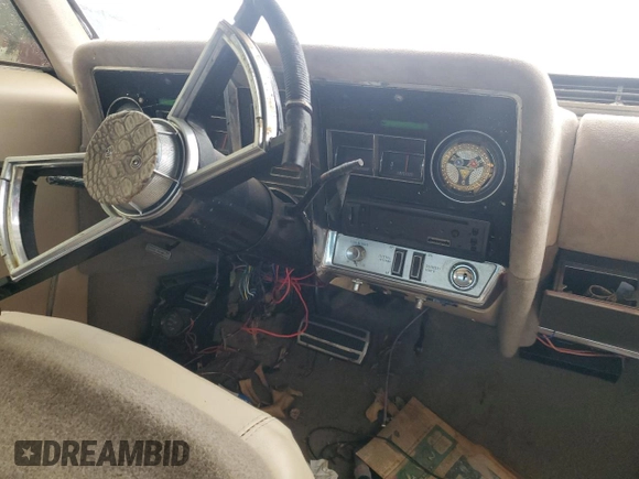 1966 Oldsmobile Toronado with VIN 396876M510997, listed as a Copart auction lot 47830945 with Not Provided miles and Clean Title. Bid and sale history available at DreamBid. Image 9.