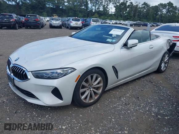 2020 BMW 8 Series 840i с VIN WBADZ4C04LCD01352, выставлен на аукционе IAAI как лот 40232421 с пробегом 22 534 миль миль и . История ставок и продаж доступна на DreamBid. Изображение 18.